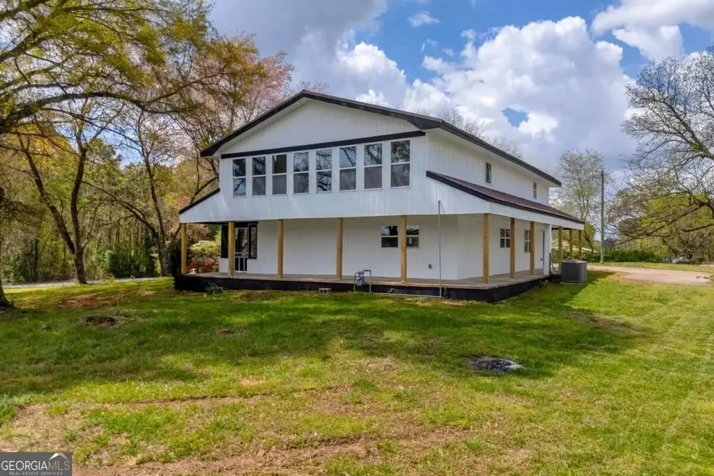 8606 Holly Springs Road, Maysville