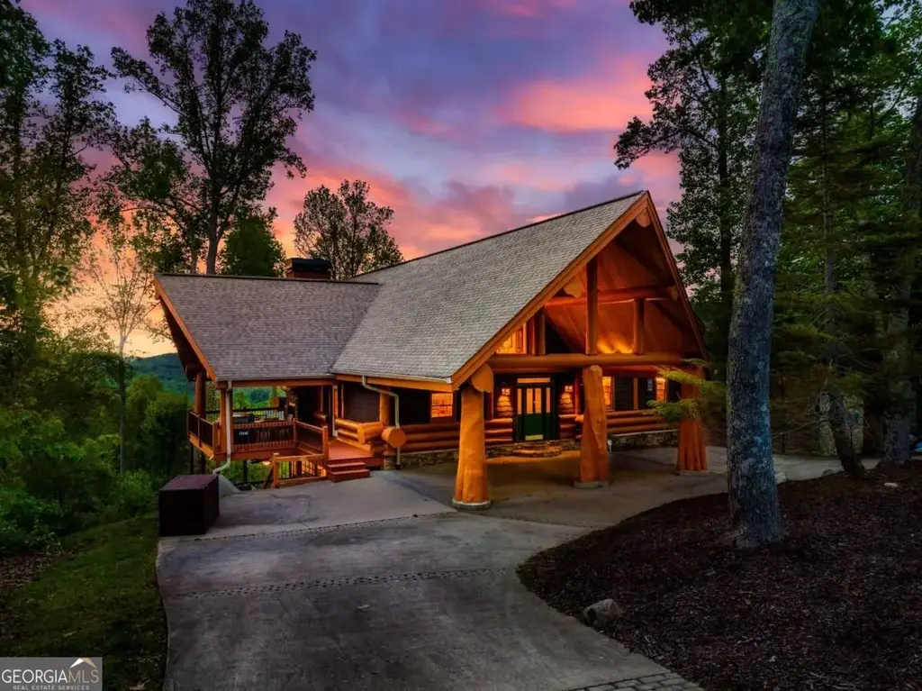 502 Overlook Drive, Blue Ridge
