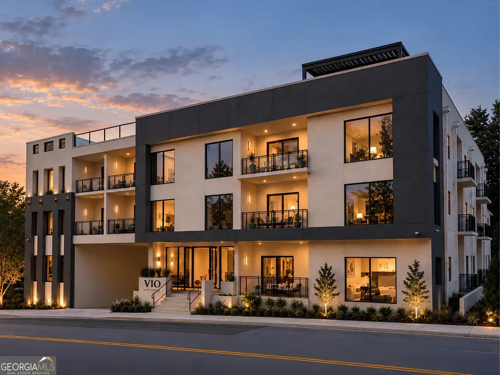 318 Sandy Springs Circle 270, Sandy Springs