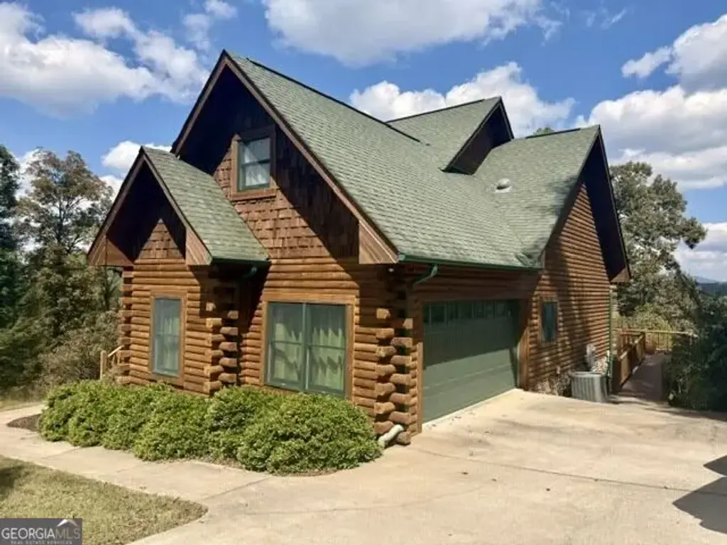 121 Lola Drive, Blairsville