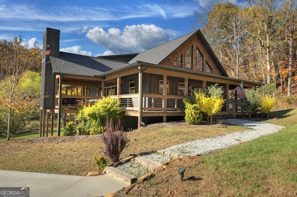 89 High Meadows Court, Morganton