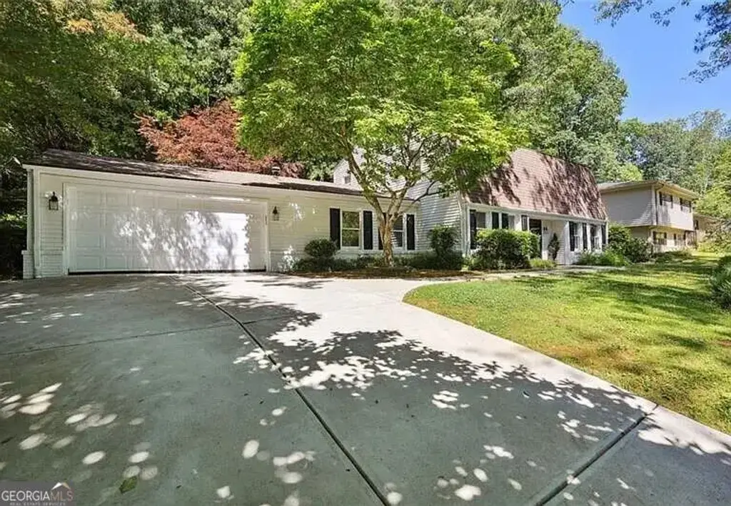 4234 Long Branch Court Ne, Brookhaven