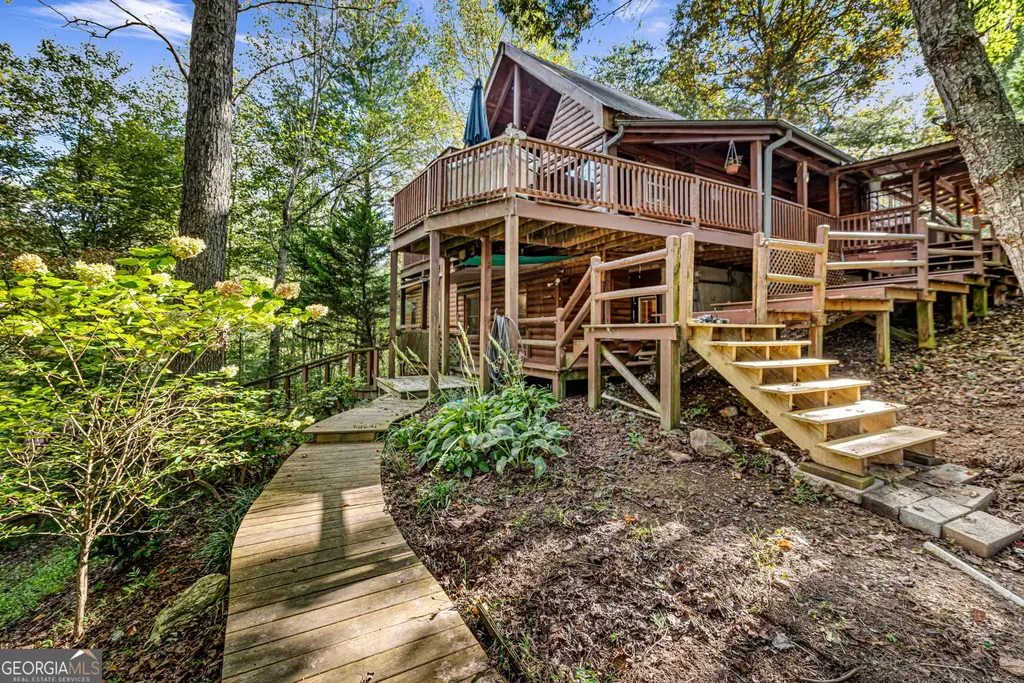 102 Frosty Mountain Road, Mineral Bluff