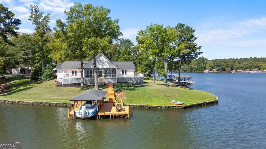 86 Hickory Court, Sparta