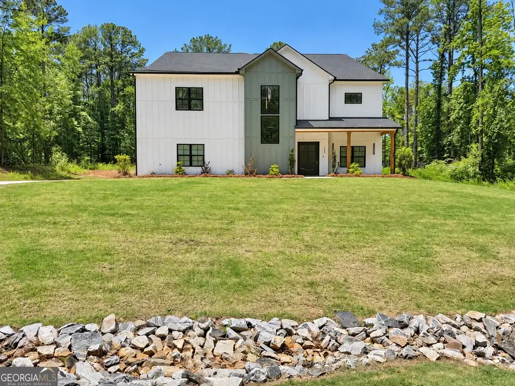 140 Wesley Place, Fayetteville