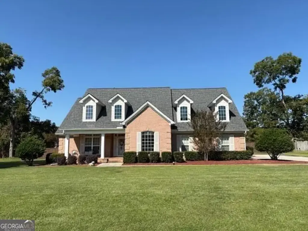 3804 Orchard Way, Valdosta