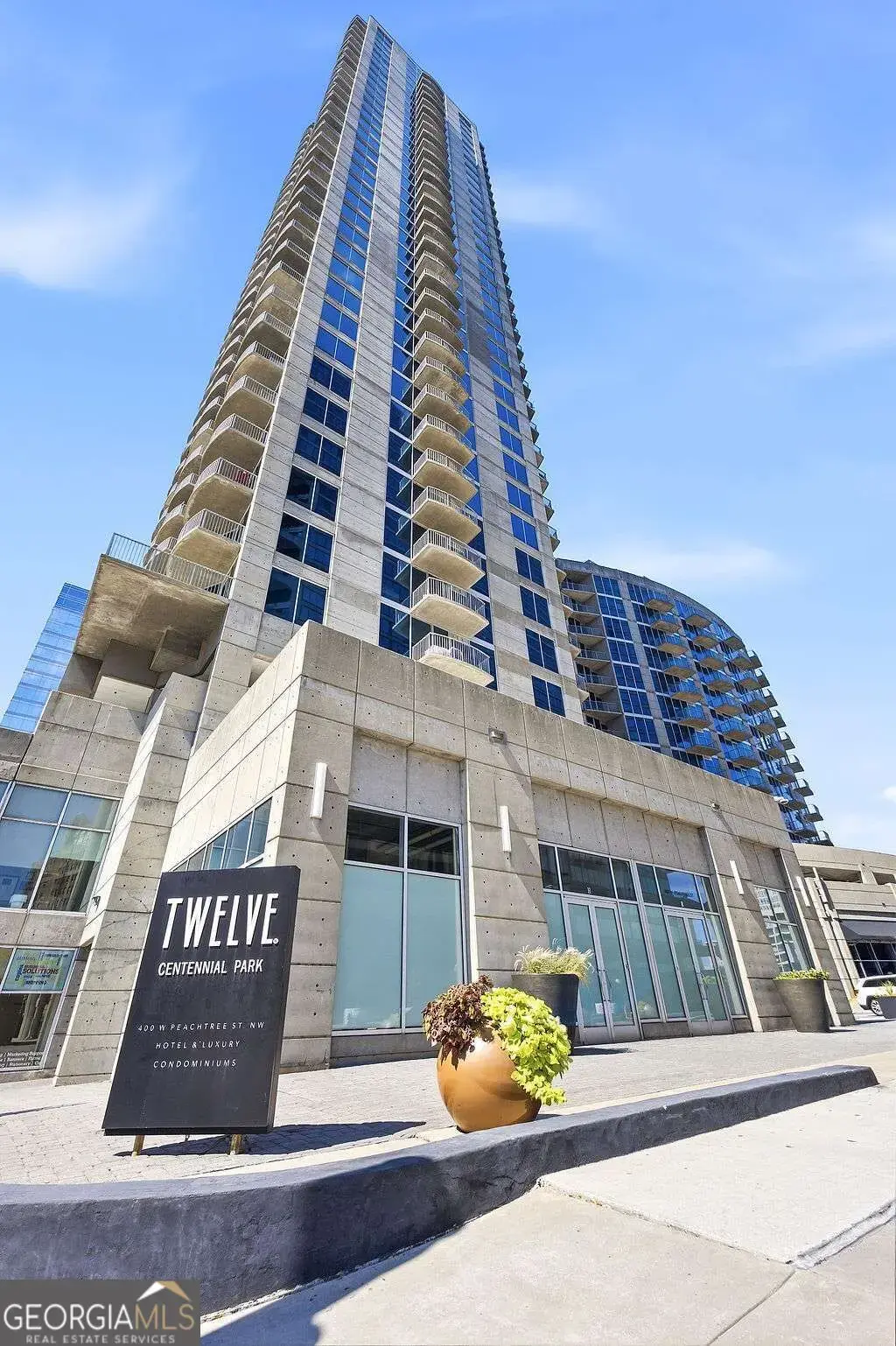 400 W Peachtree Street Nw 2801-2, Atlanta
