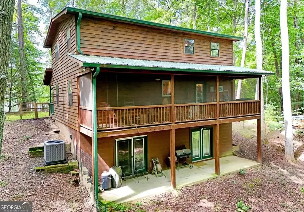 47 Walnut Cove Road, Blairsville