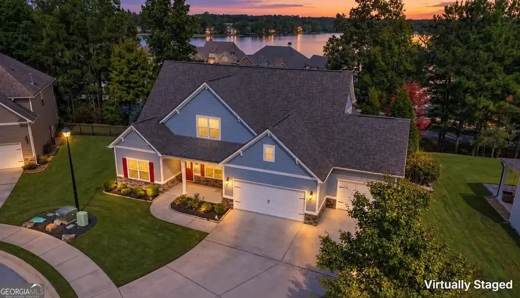 25 Delaware Way, Newnan