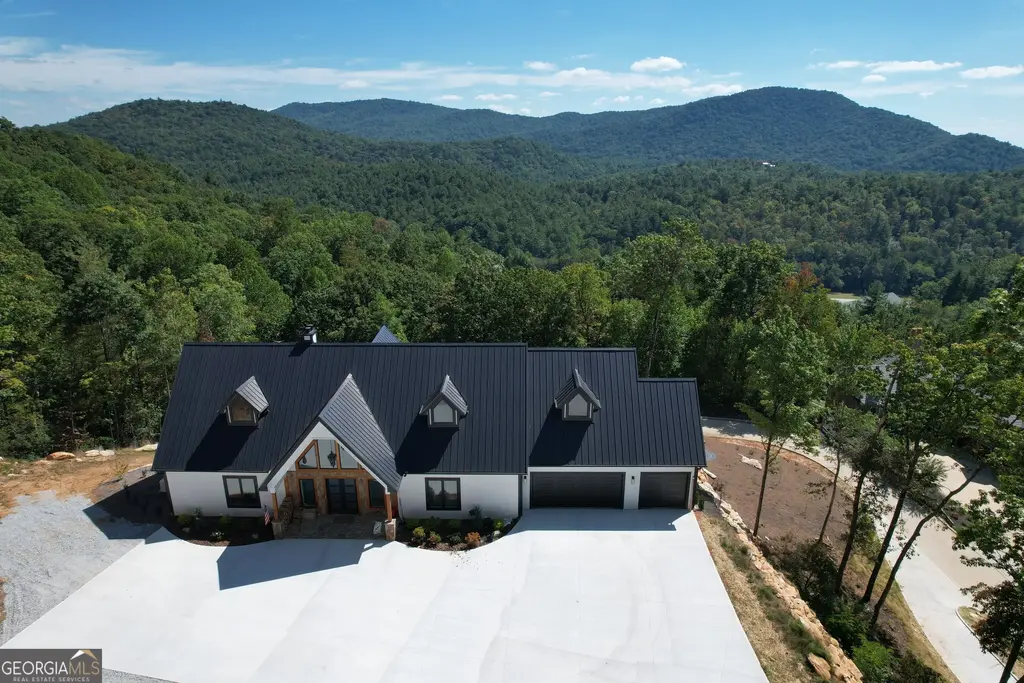 603 Hoover Trail, Clayton