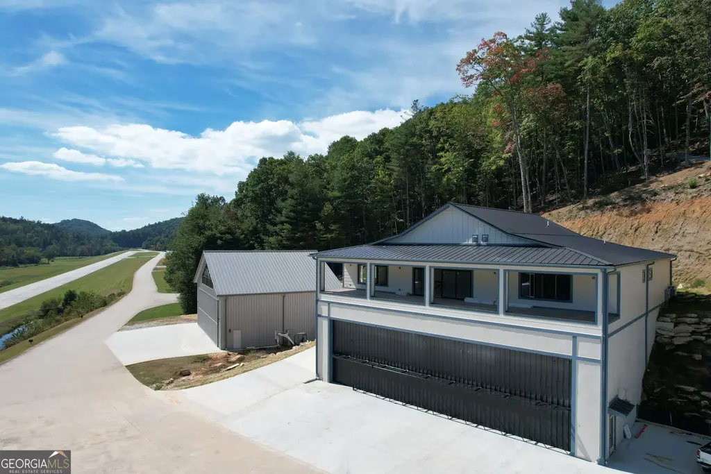 958 Anderson Drive, Clayton