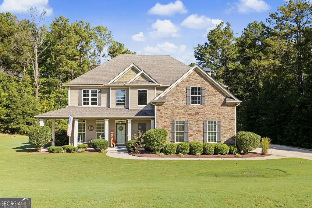 141 Austin Storey Circle, Newnan