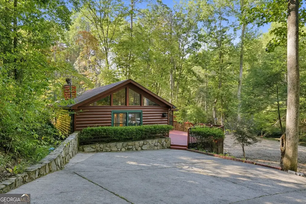308 Hemlock Trail, Blue Ridge