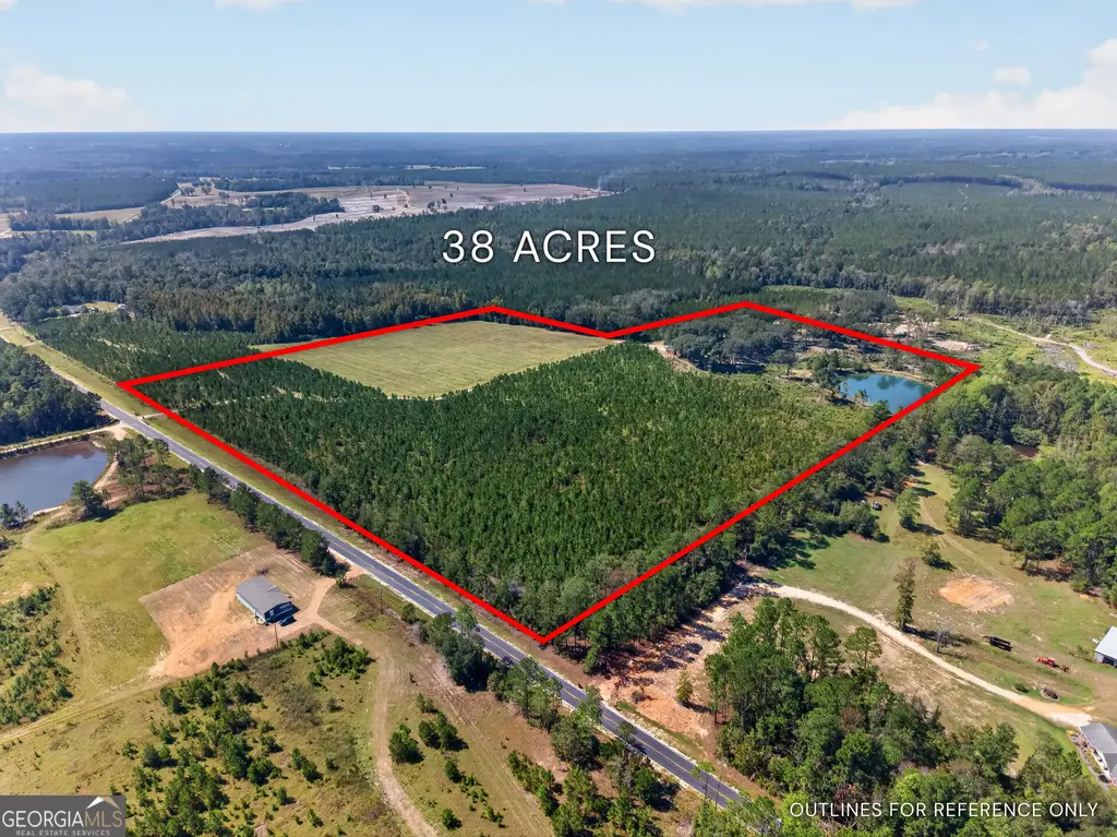 3999 Oscar Tippins Road, Baxley