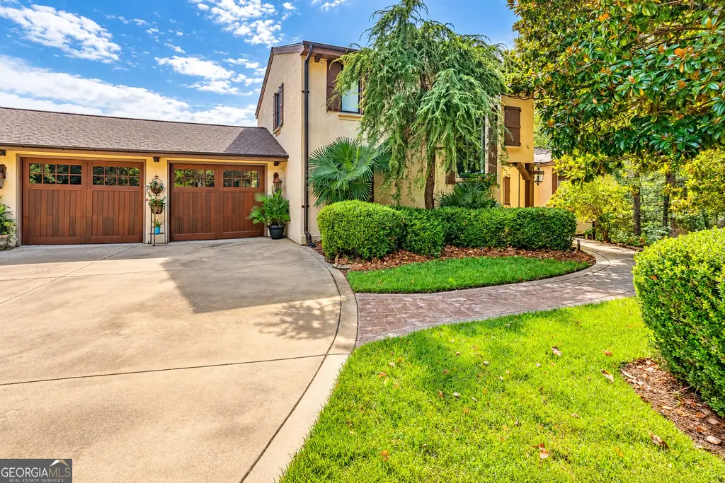 711 Mount Sinai Road, Dalton