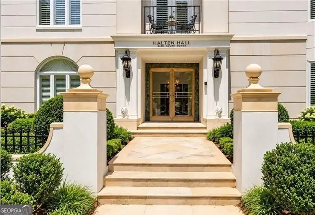 2960 S Pharr Court Nw 3, Atlanta