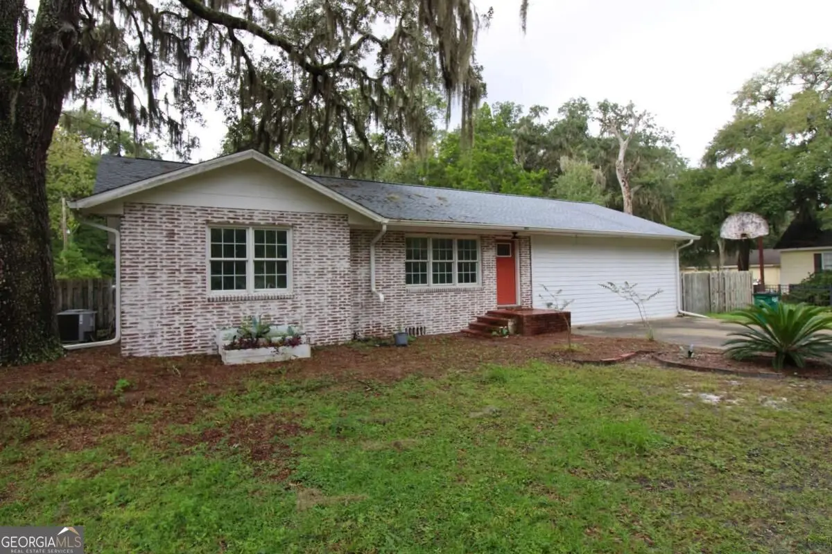 Photo of Listing #10869003