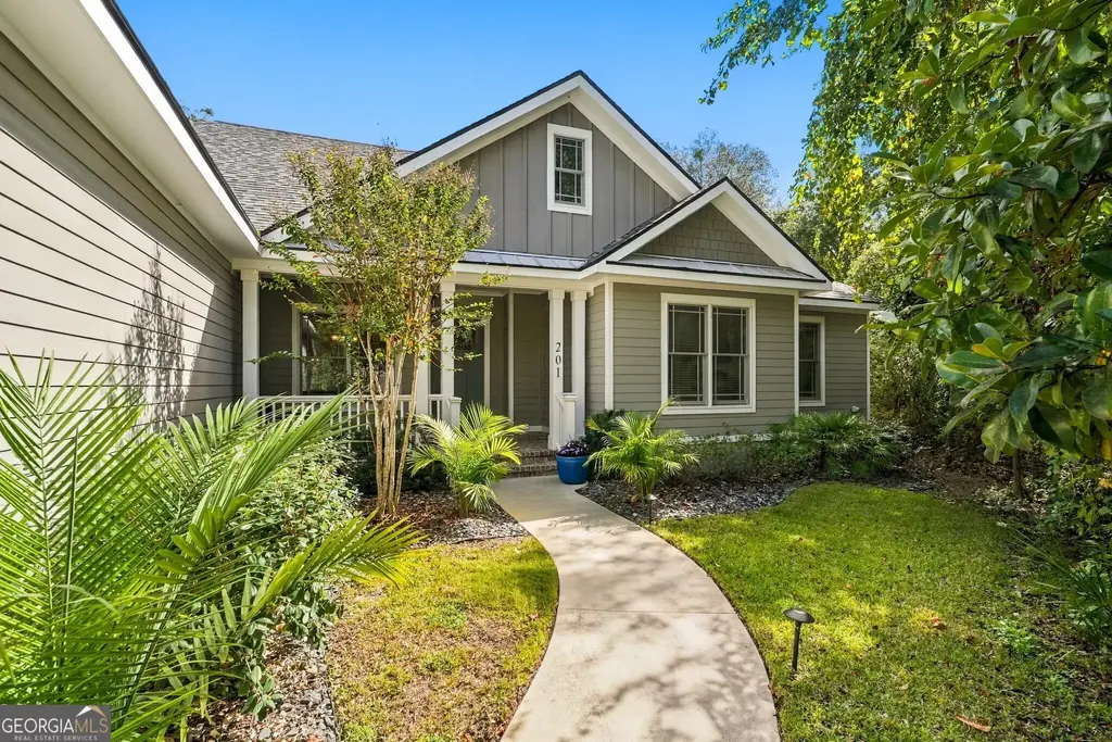 201 Storey Avenue, St. Marys