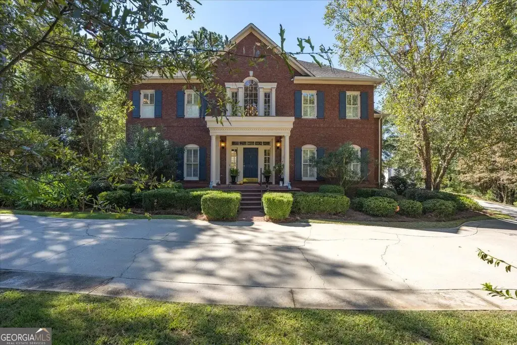 112 Gleneagles Circle, Macon