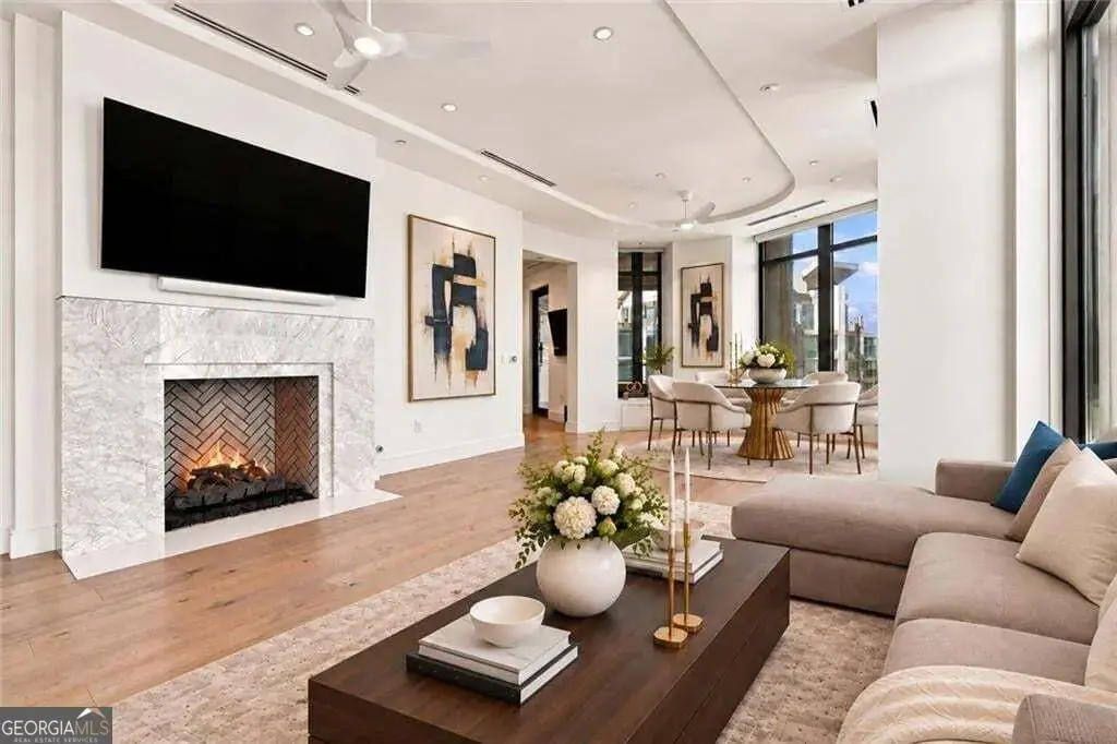 3376 Peachtree Road Ne 34a, Atlanta