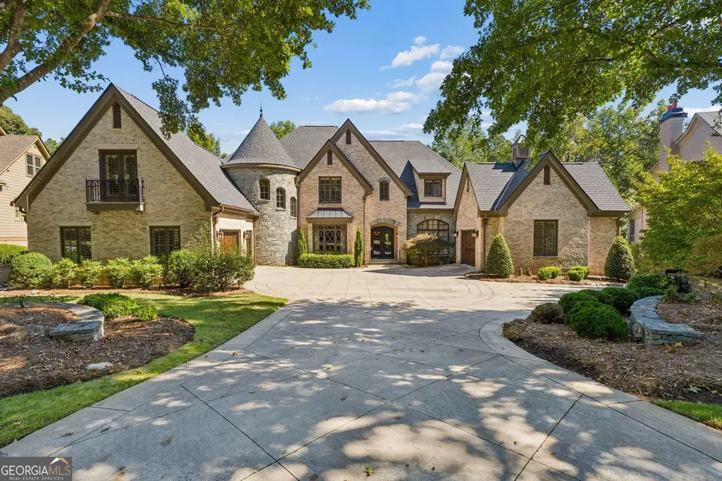 204 Brookings Lane, Peachtree City