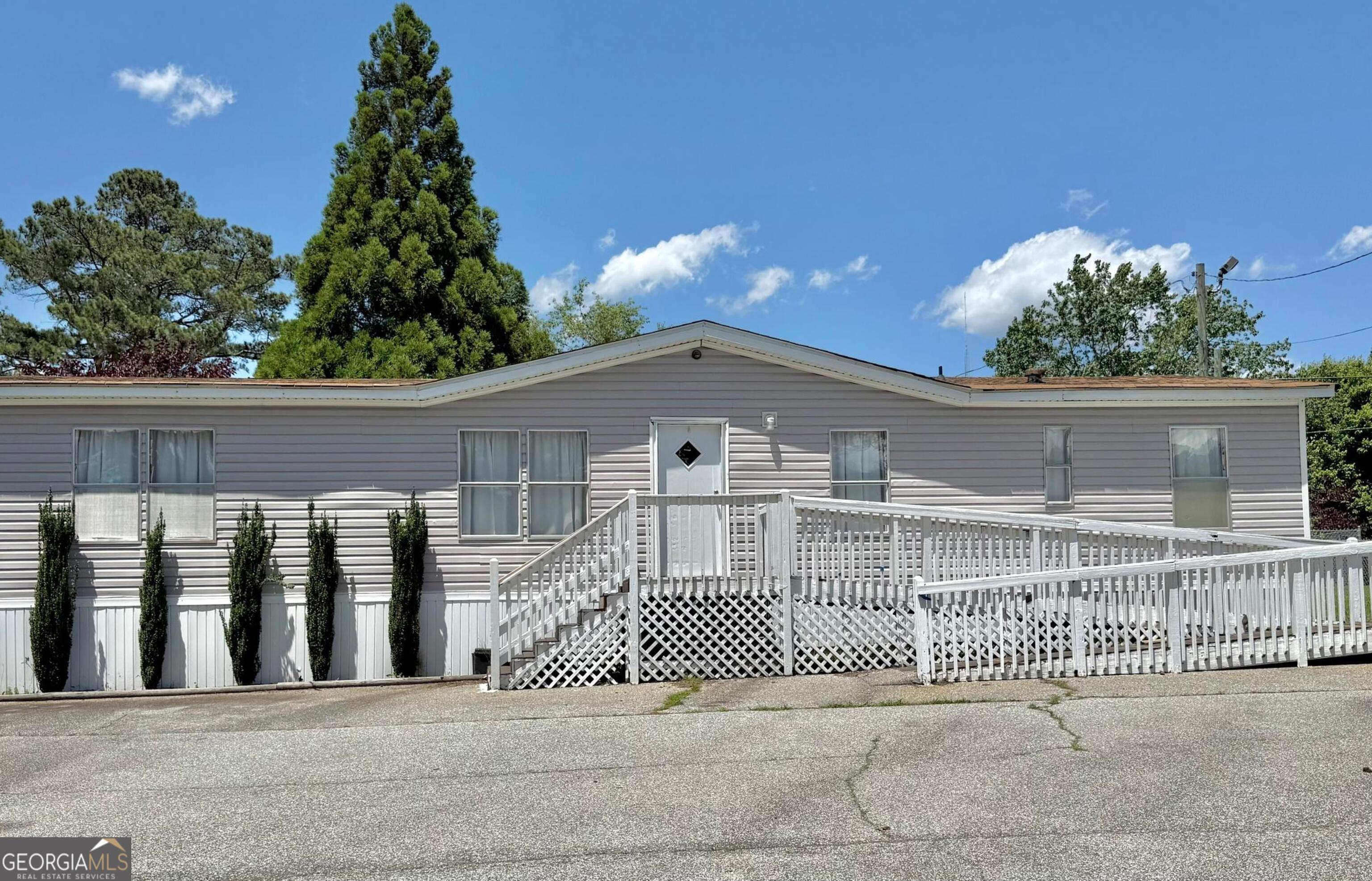 Photo of Listing #10529397