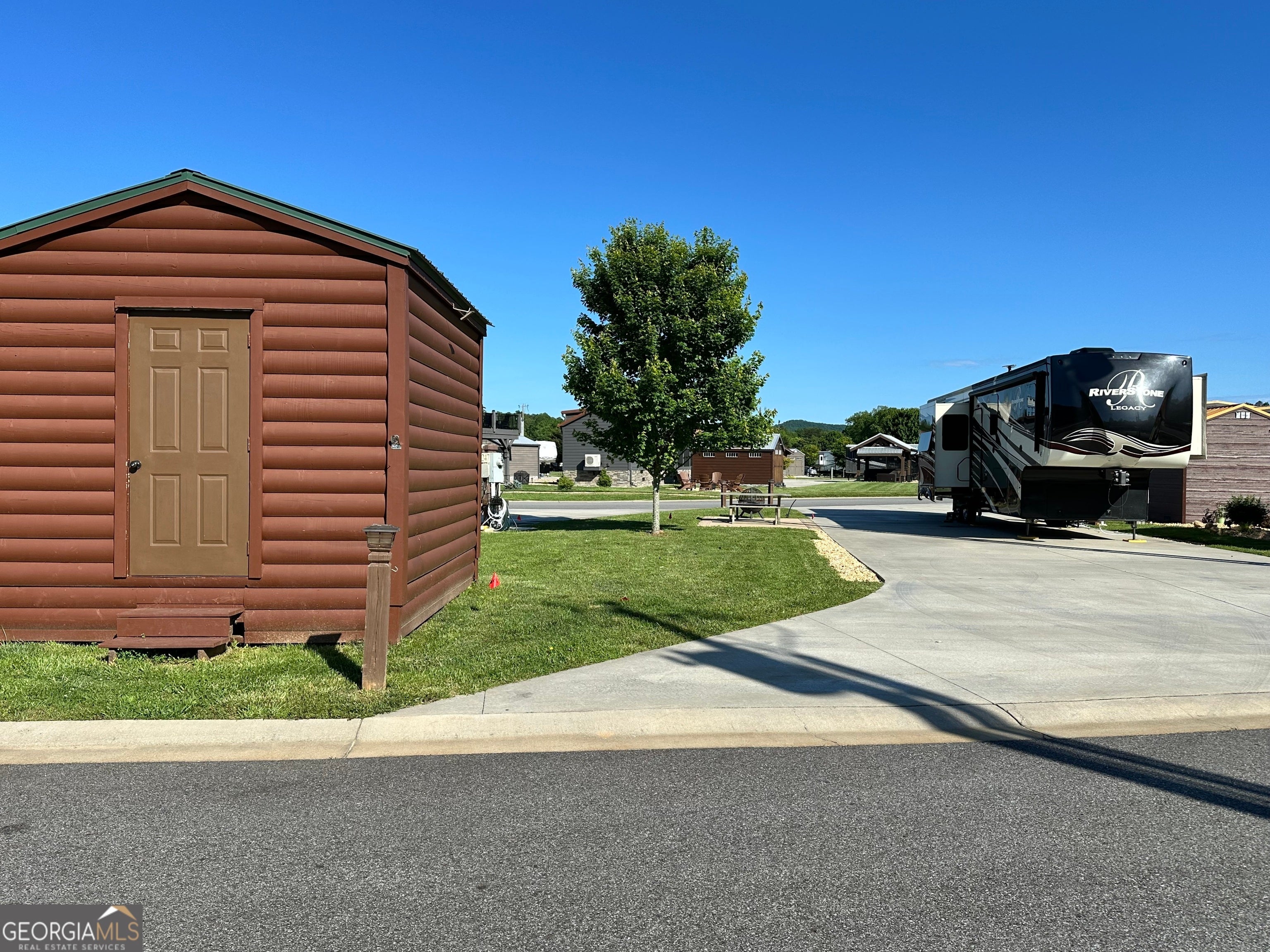 Photo of Listing #10529441