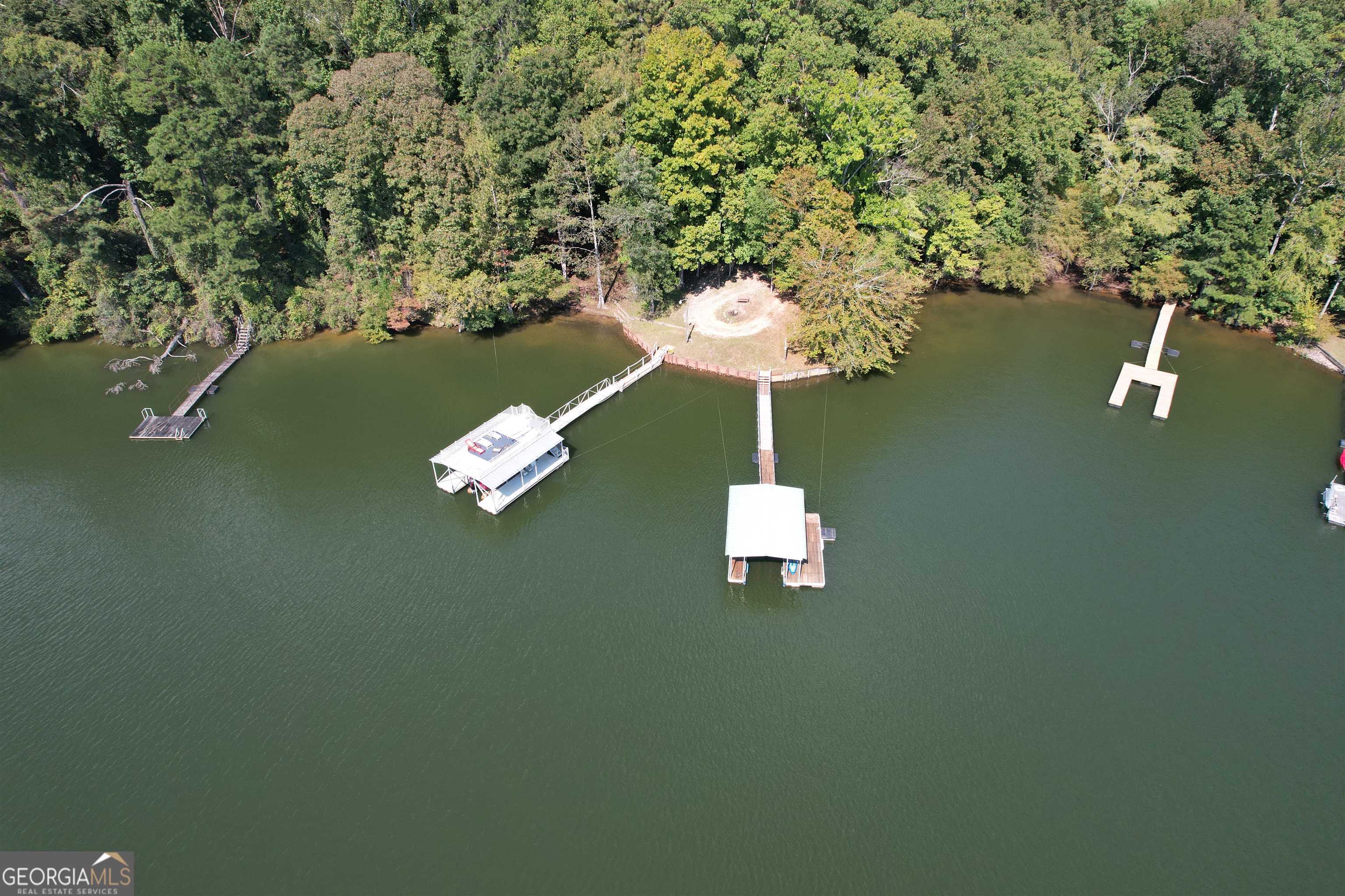 Photo of Listing #10619411