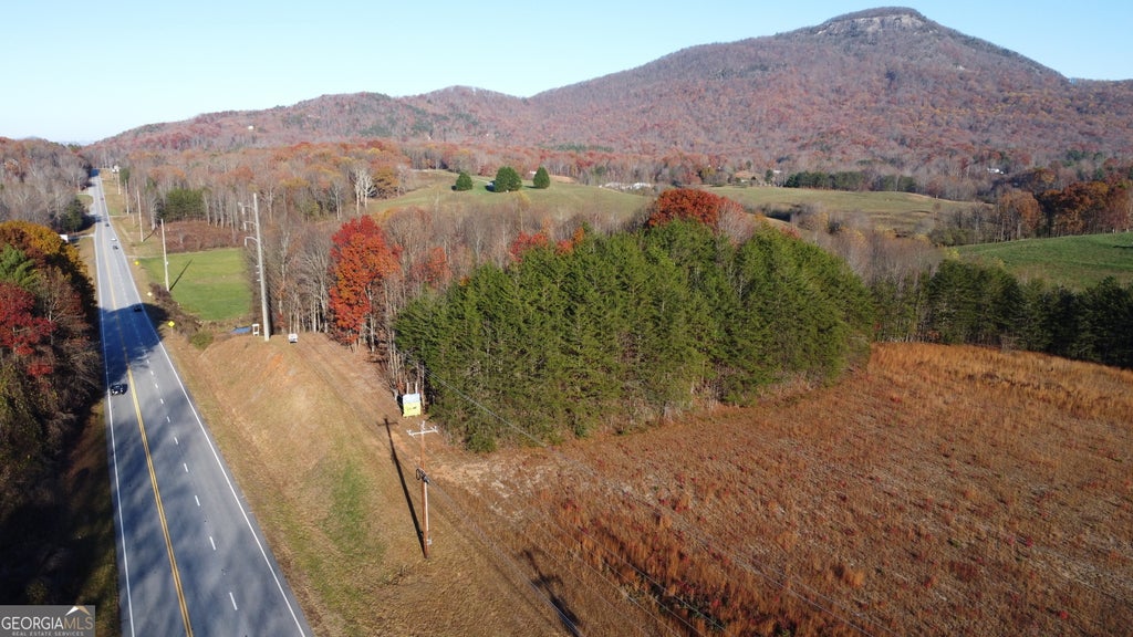 Helen Hwy, Cleveland