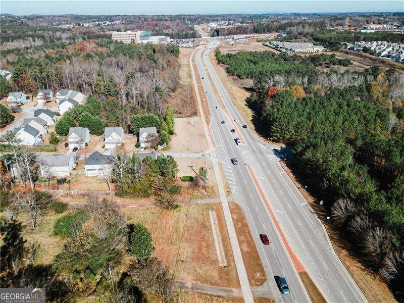 Bill Carruth Parkway, Hiram