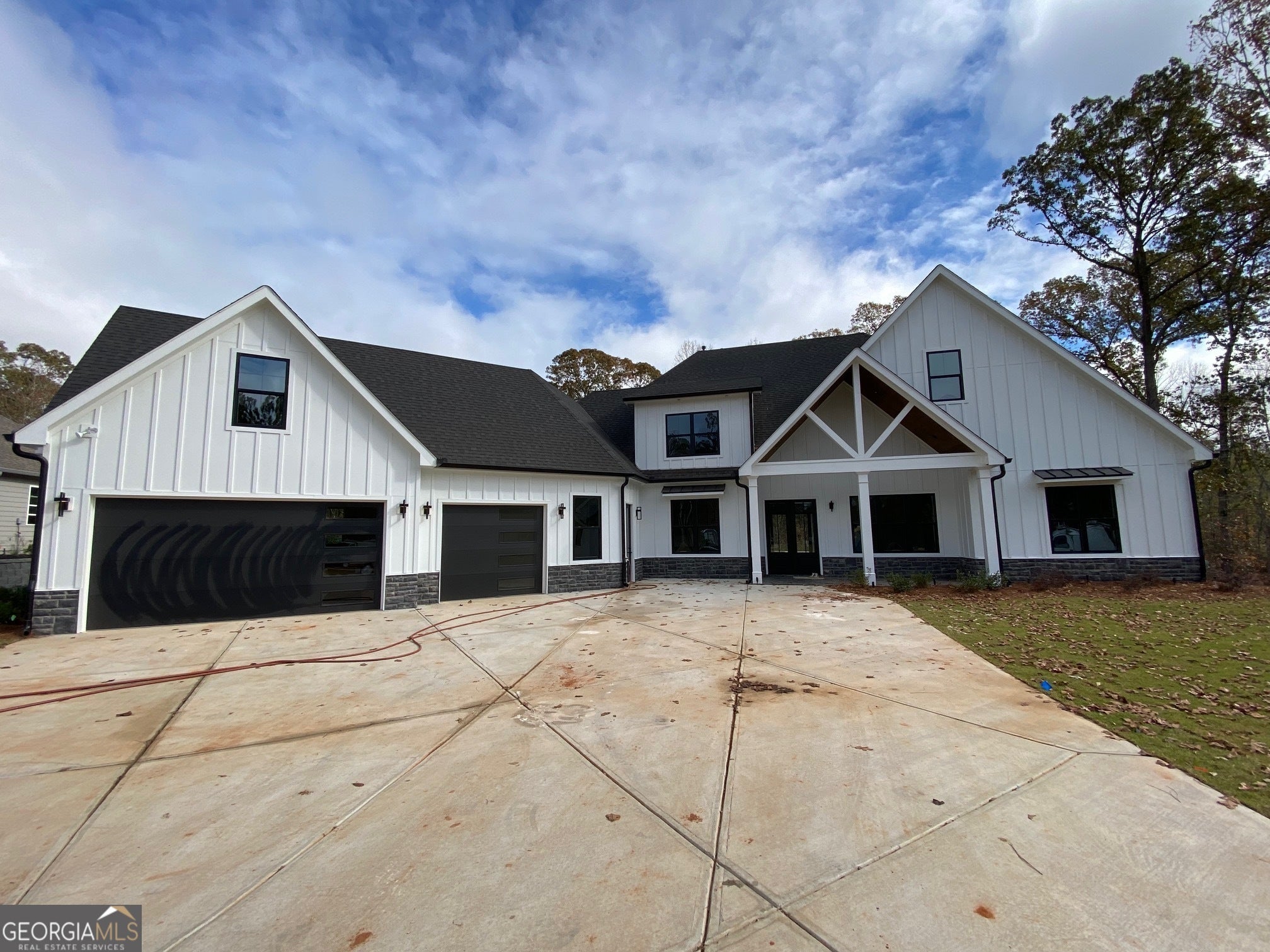 Photo of Listing #10417297