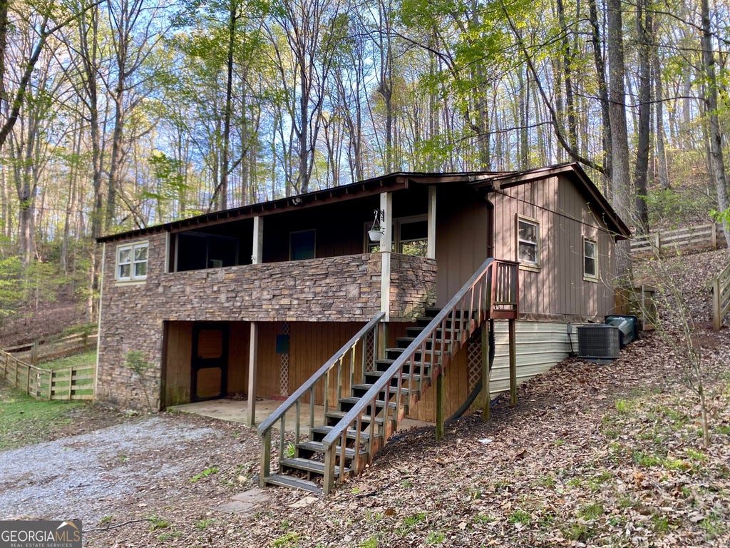 338 Orchard Hill Road, Dahlonega