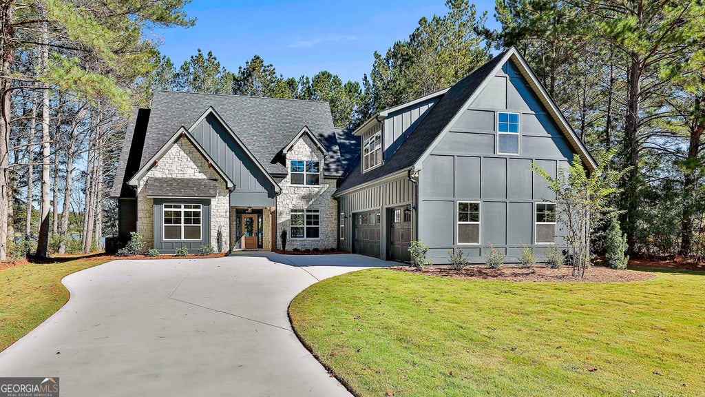 49 Leverett Drive, Newnan