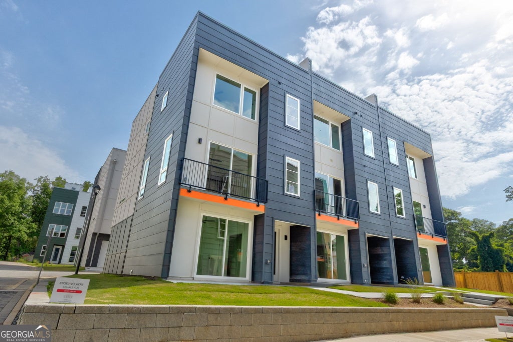 2029 Memorial Drive 32, Atlanta