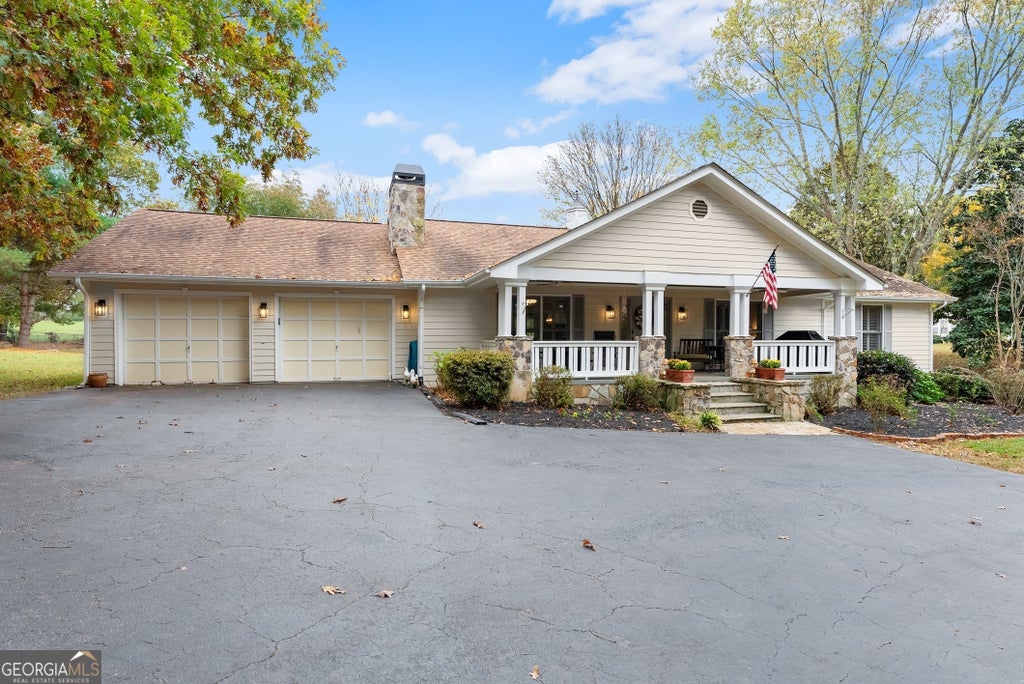 231 Doug Allison Heights, Cleveland