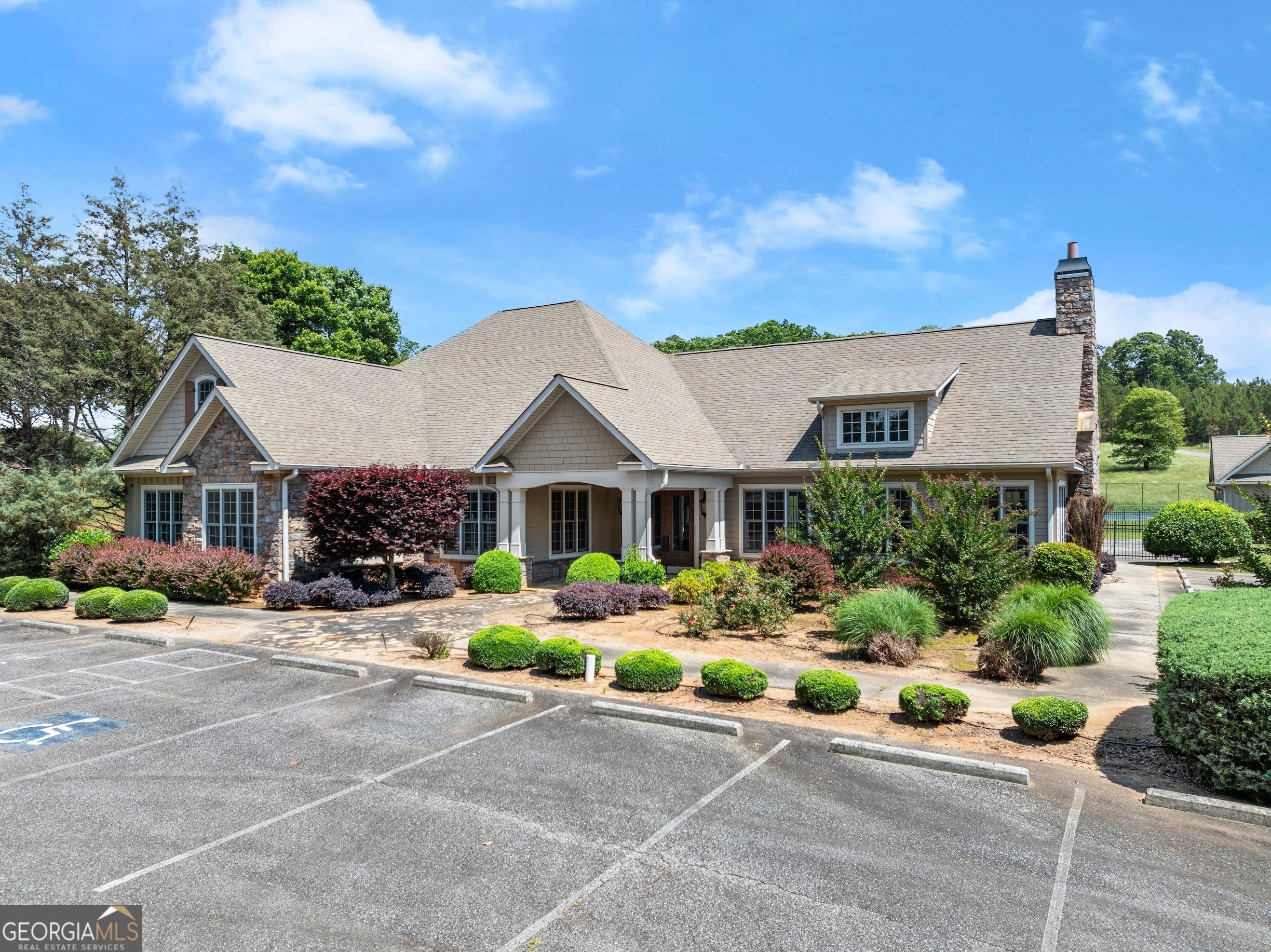 Photo of Listing #10529293