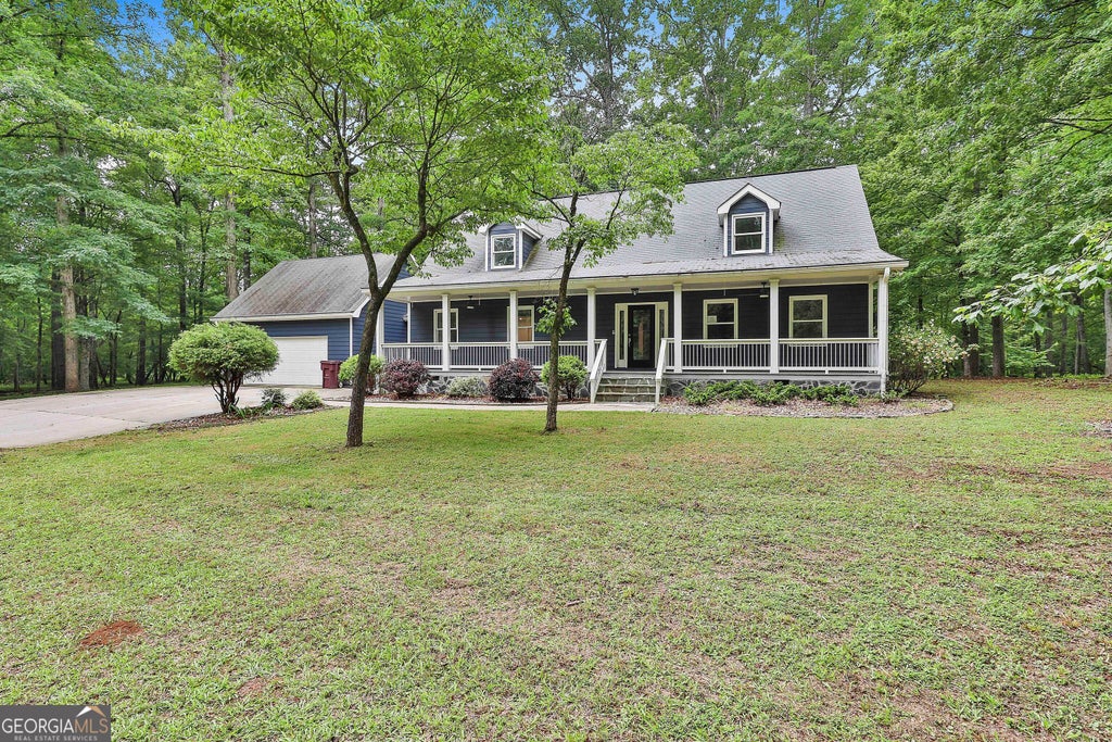 270 Carrolls Way, Fayetteville