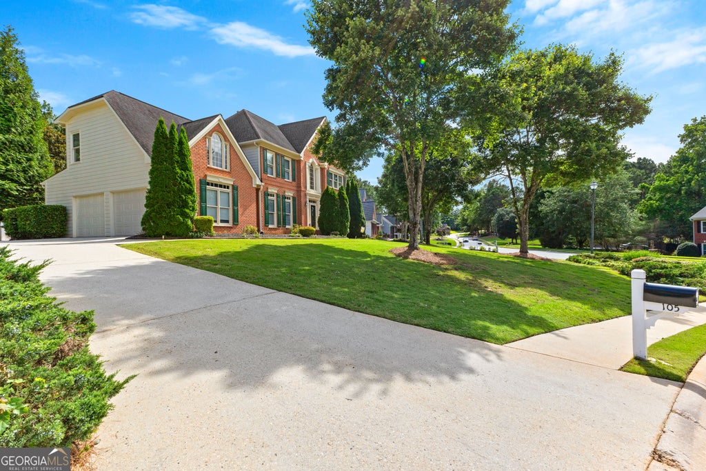 105 Roxbrough Lane, Fayetteville