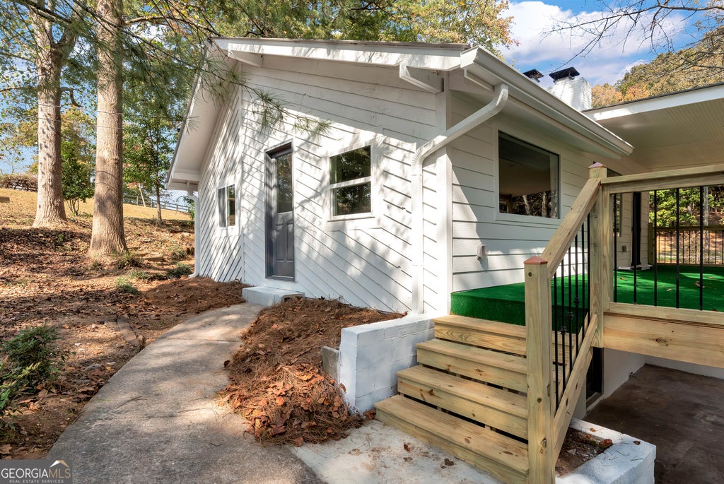 75 Lake Drive, Dawsonville