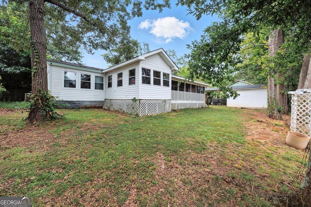 44 Penn Drive, Jackson