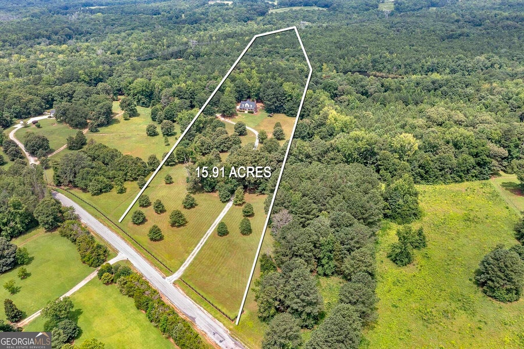 949 Amelia Road, Locust Grove