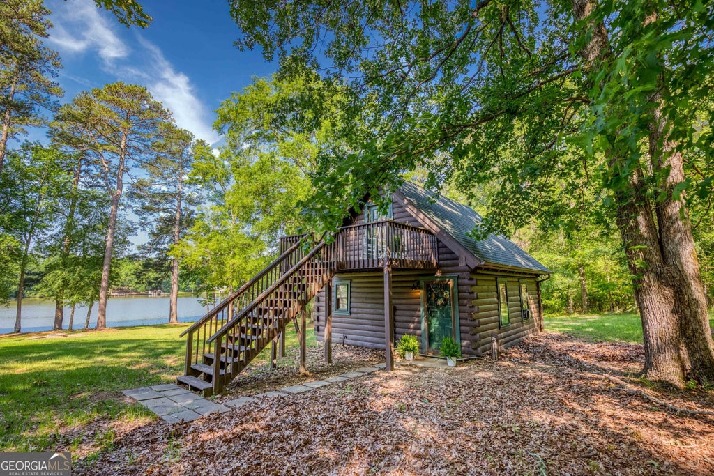 4994 Lake Crest Drive, Sparta