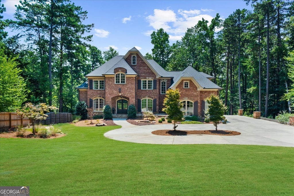 6806 Misty Cove Lane, Flowery Branch