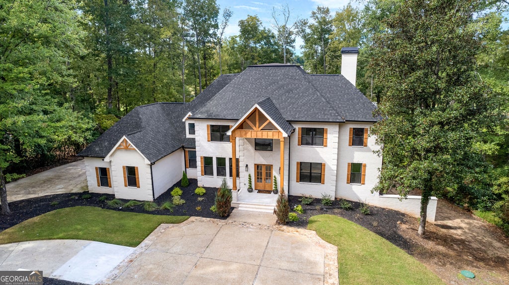 450 Birkdale Drive, Fayetteville