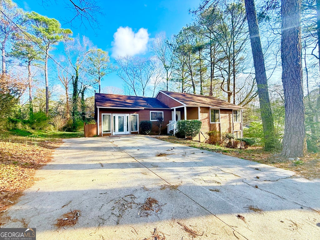 1445 Diplomat Drive, Riverdale