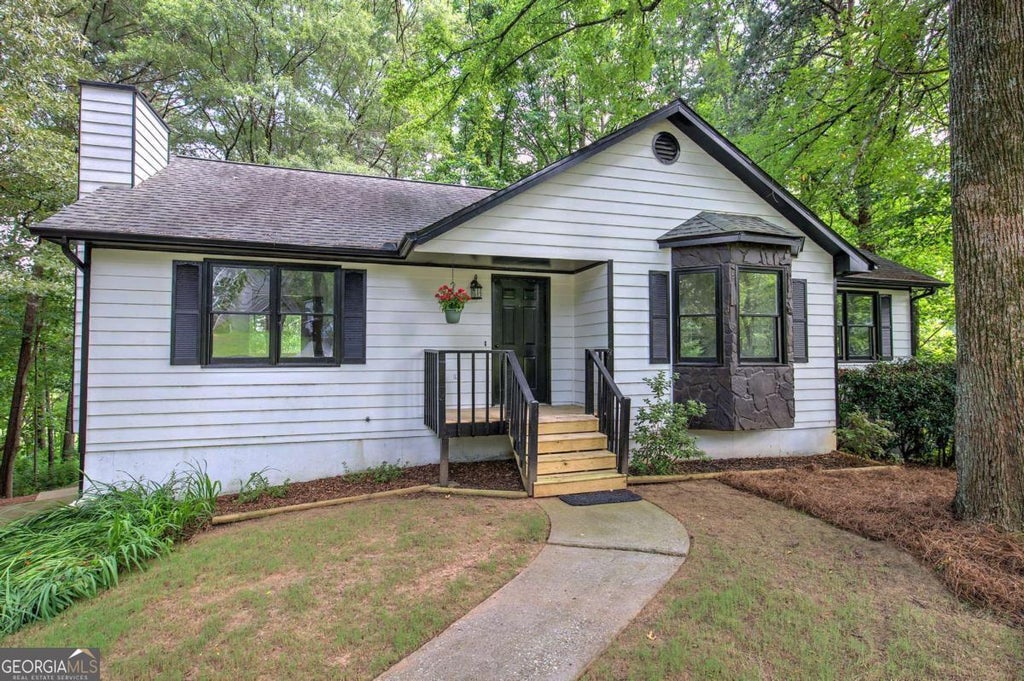 17 W Ridge Drive Se, Cartersville