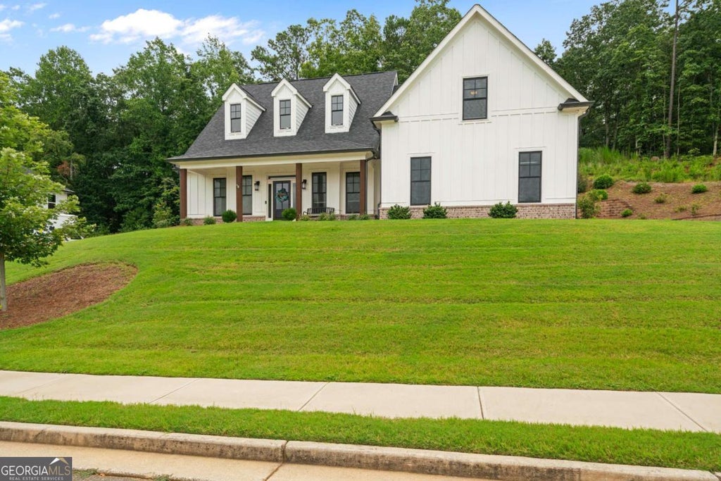 298 Boulder Lake Drive Ne, Cartersville