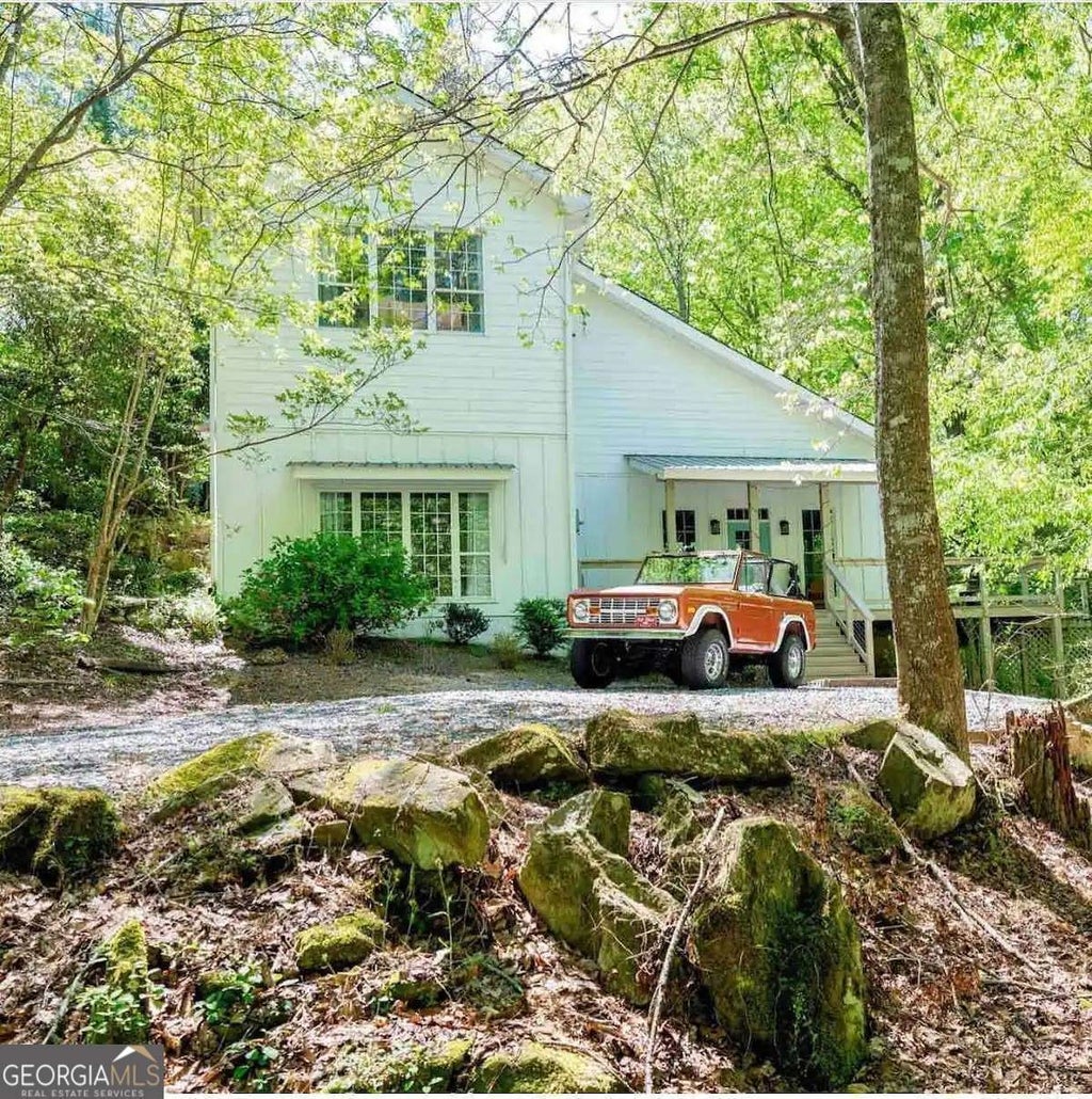 260 Holly Lane, Dahlonega