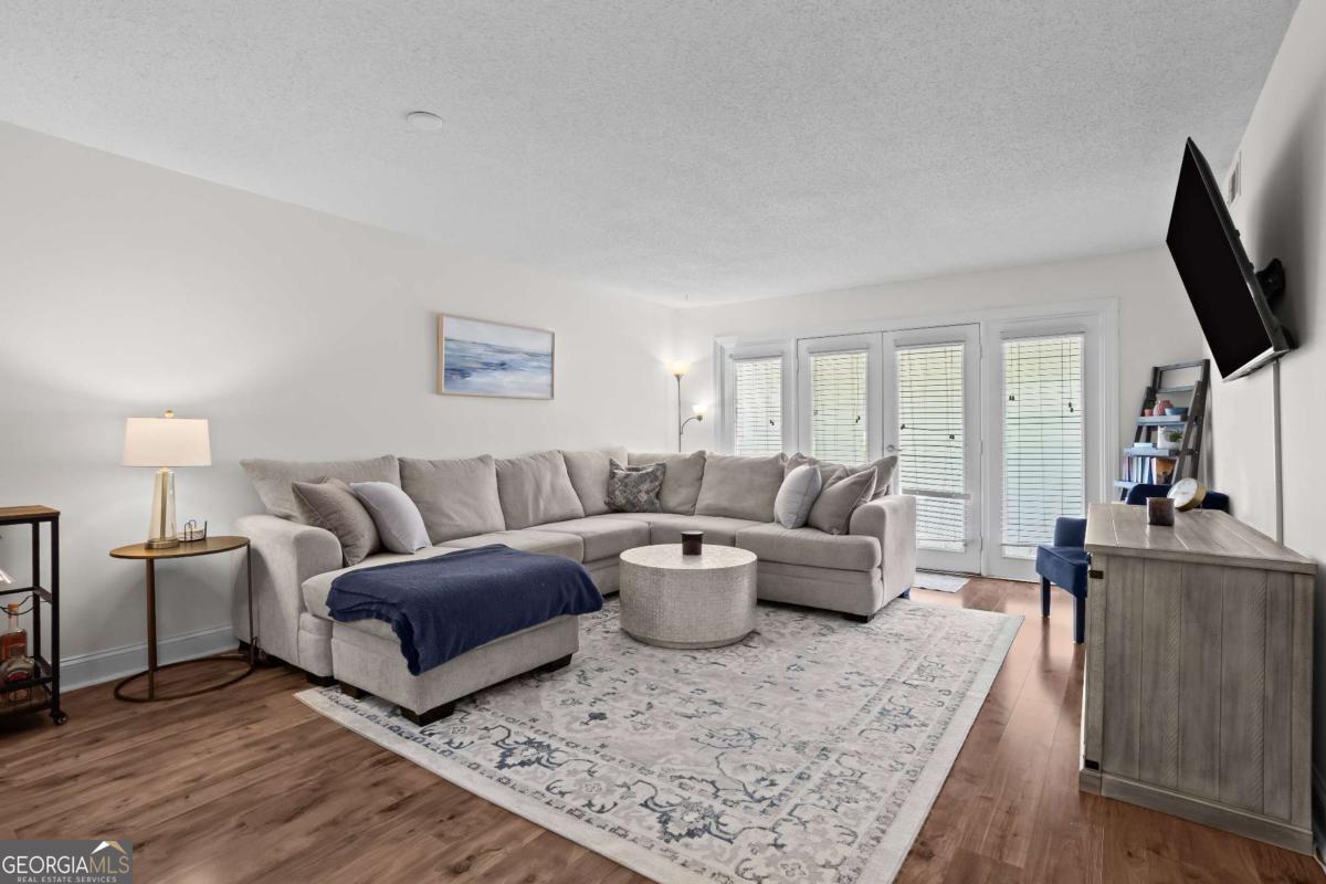 Photo of Listing #10584564