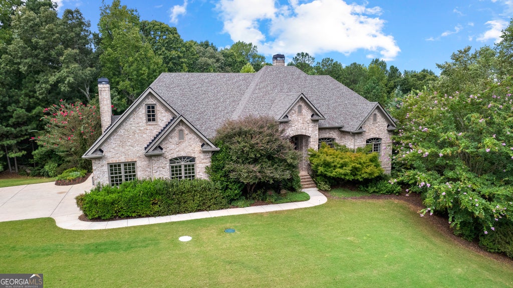 11 Sky View Court, Newnan
